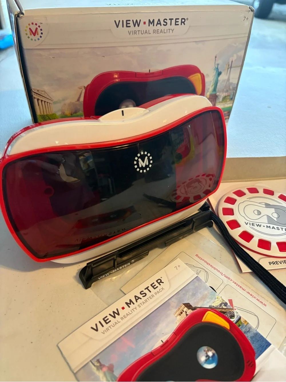 View Master Red & White Virtual Reality Viewer - Brand